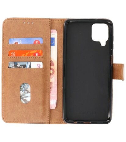 Booktype Wallet Case Telefoonhoesje voor Samsung Galaxy A12 - Bruin