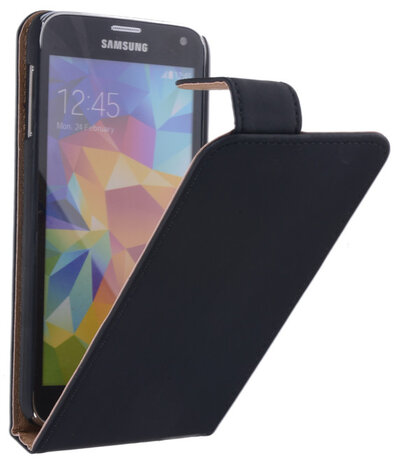 Zwart Effen Classic Flipcase Hoesje Samsung Galaxy S5