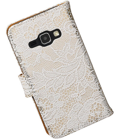 Wit Lace booktype cover hoesje voor Samsung Galaxy J1 (2016)