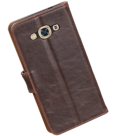 Mocca Pull-Up PU booktype wallet hoesje voor Samsung Galaxy J3 Pro