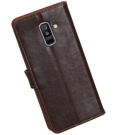 Hoesje voor Samsung Galaxy A6 Plus 2018 Pull-Up Booktype Mocca