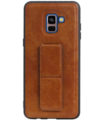 Grip Stand Hardcase Backcover voor Samsung Galaxy A8 (2018) Bruin