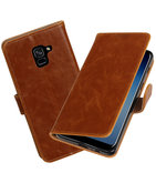Hoesje voor Samsung Galaxy A8 Plus 2018 - A730F Pull-Up booktype bruin