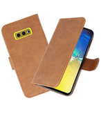 Bookstyle Wallet Cases Hoesje voor Samsung Galaxy S10e Bruin