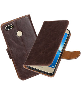 Hoesje voor Huawei P9 Lite mini / Y6 Pro 2017 Pull-Up booktype mocca Hoesje voor Huawei P9 Lite mini / Y6 Pro 2017 Pull-Up booktype mocca